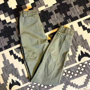 ** 2/$30 Bundle ** Hollister Ultra High Rise Cargo Jogger Army Green Y2K